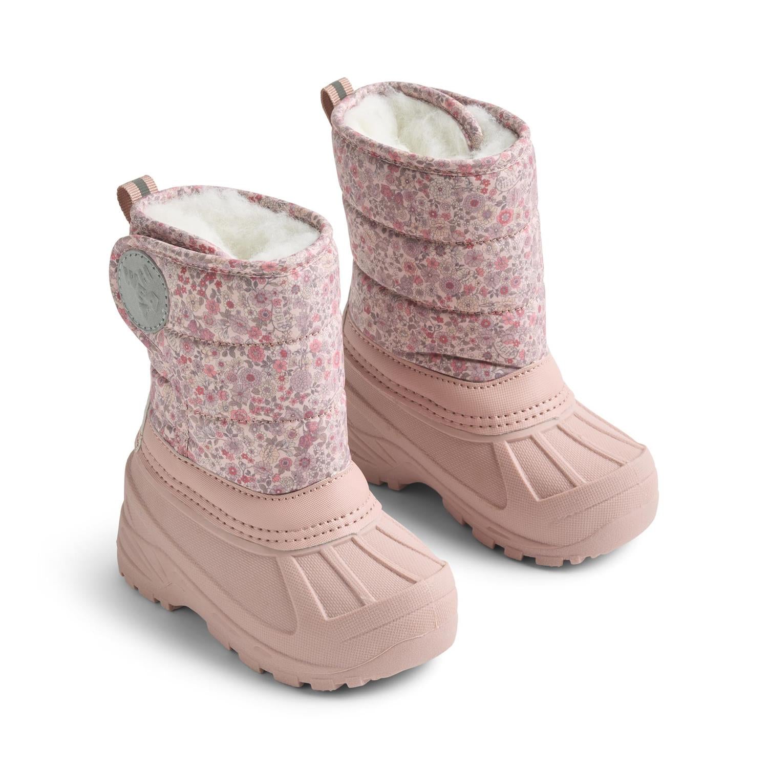 Wheat Winterboot Winty rose powder flowers