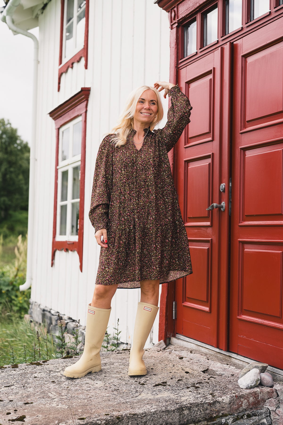 Raus Astrid Dress Coffee Flower