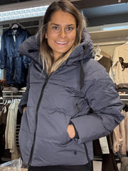 Pavine Short Down Jacket India Ink