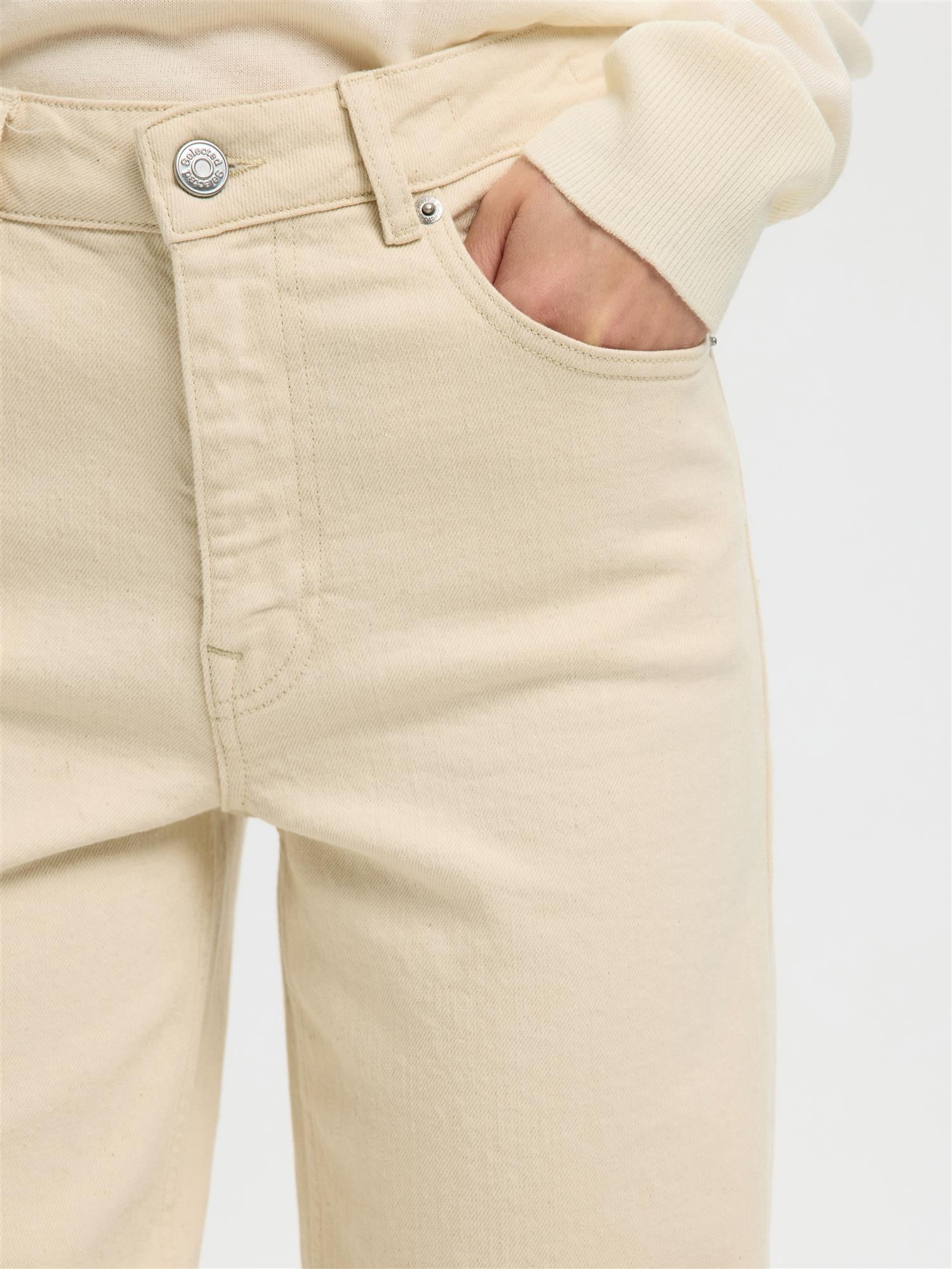 Selected WIDE BEA-KORI Ecru