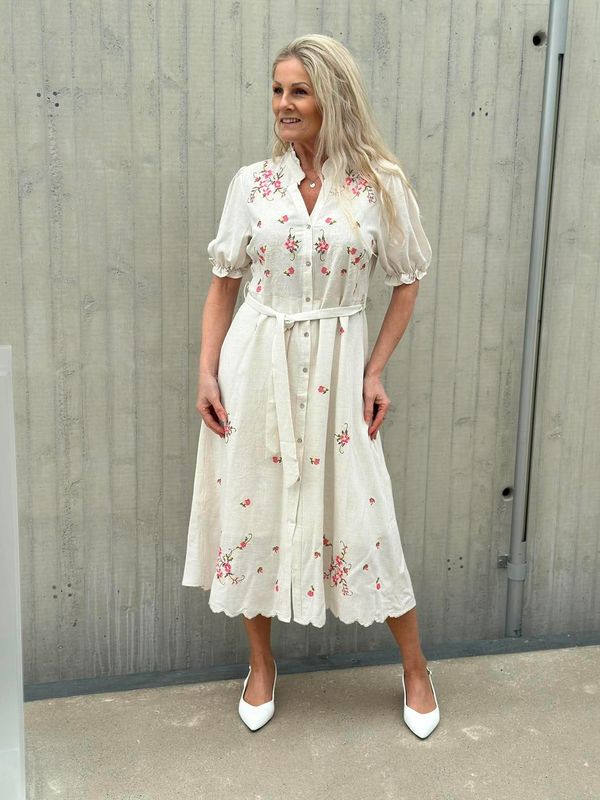 Pepper Zelie Kjole Beige