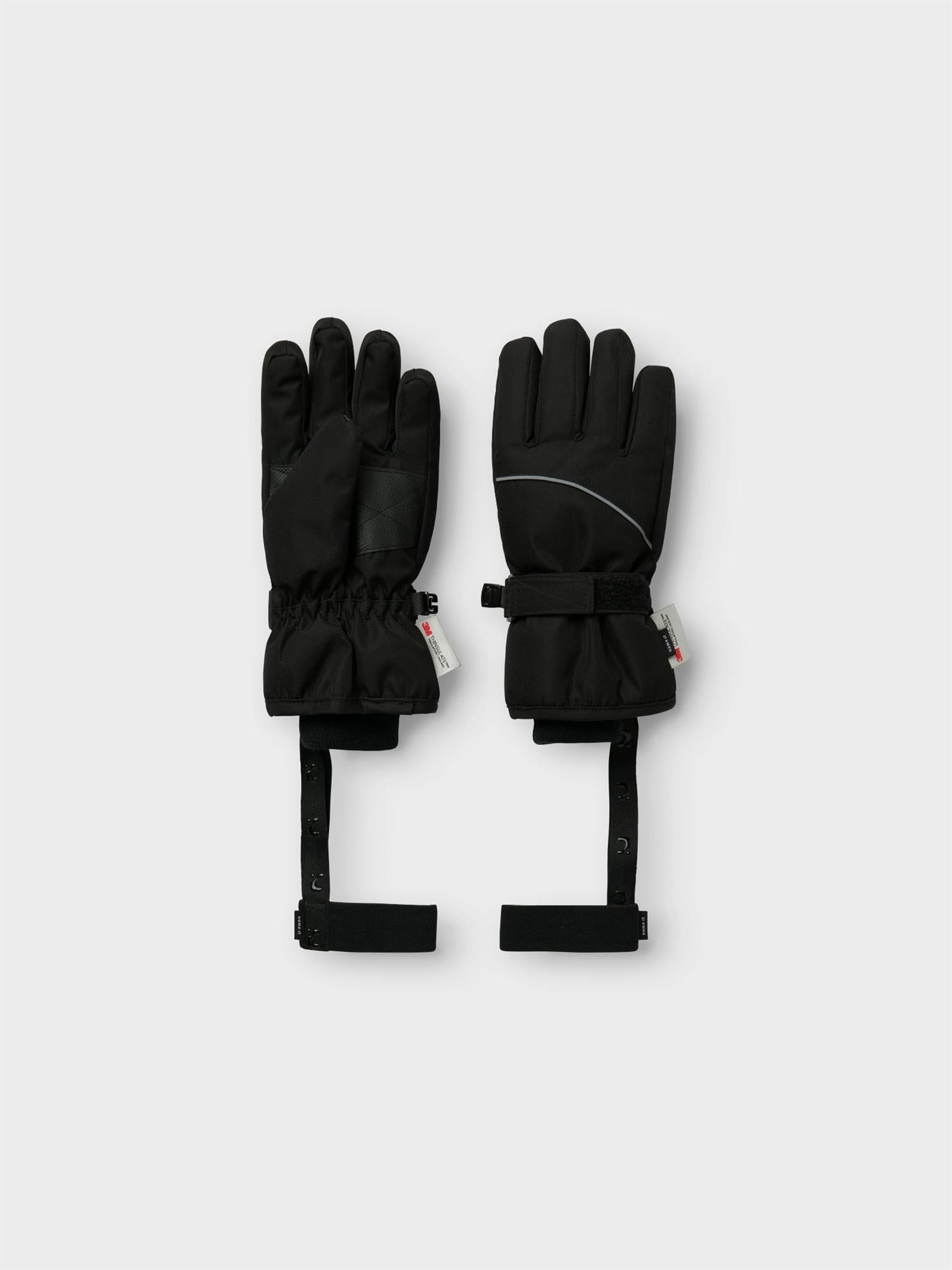 Name it SLOPE10 GLOVES SKI EDITION