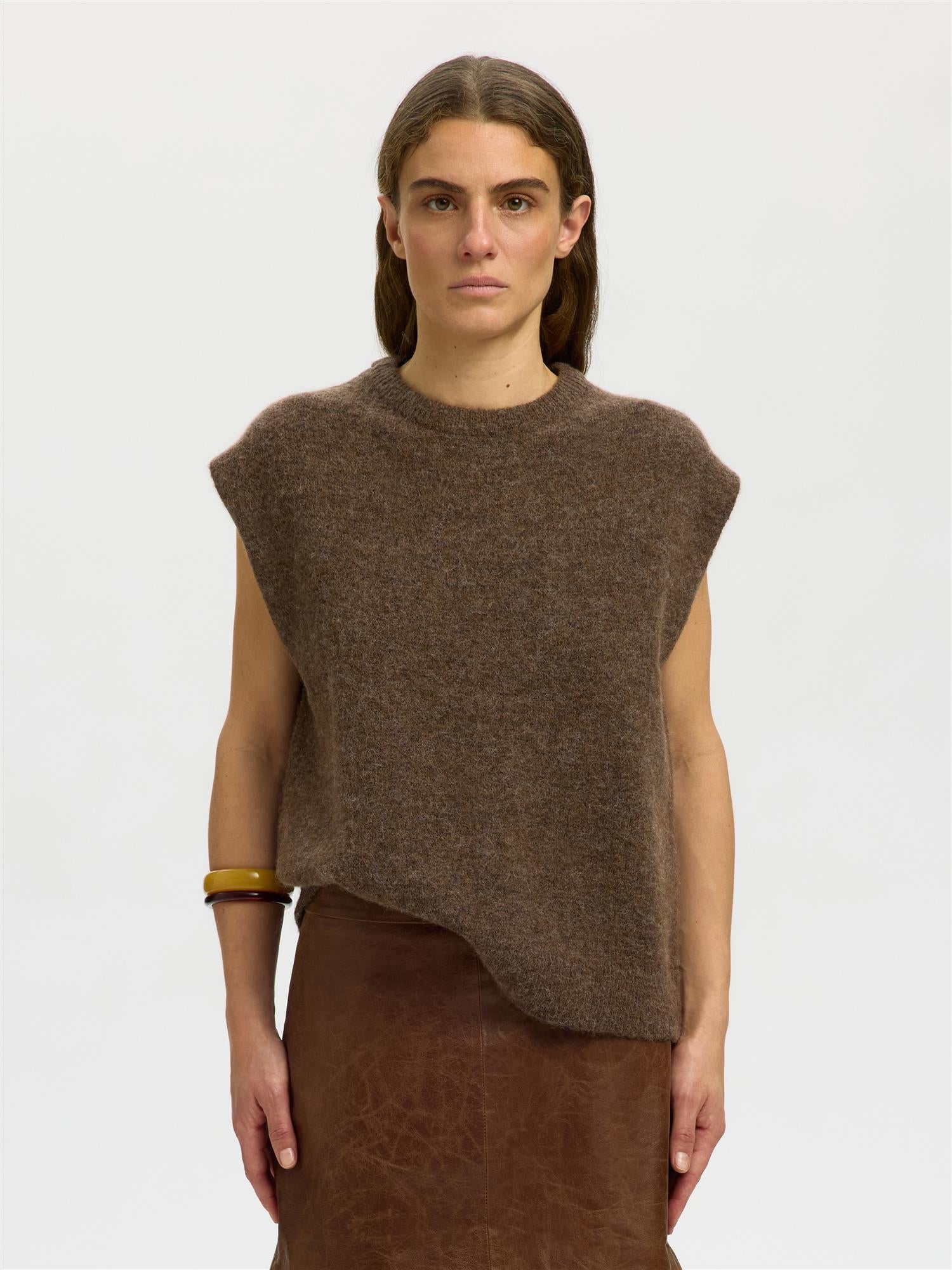 Selected LULU SL KNIT VEST Dachshund