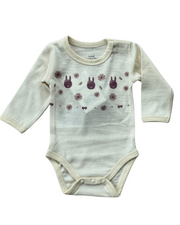 Hust and Claire Baloo Playing Off White /Rose