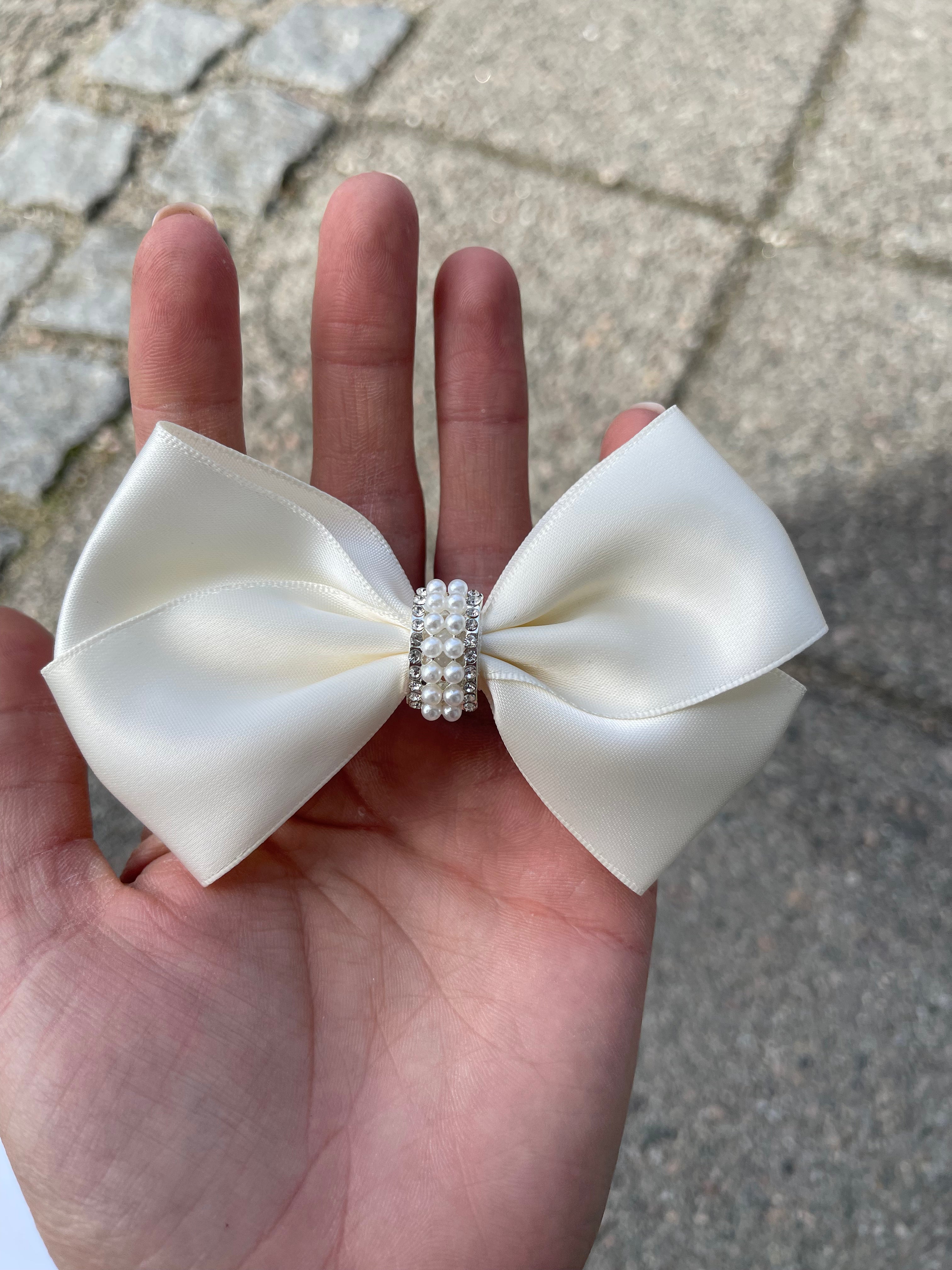 Prinsessefin Maud Antique White