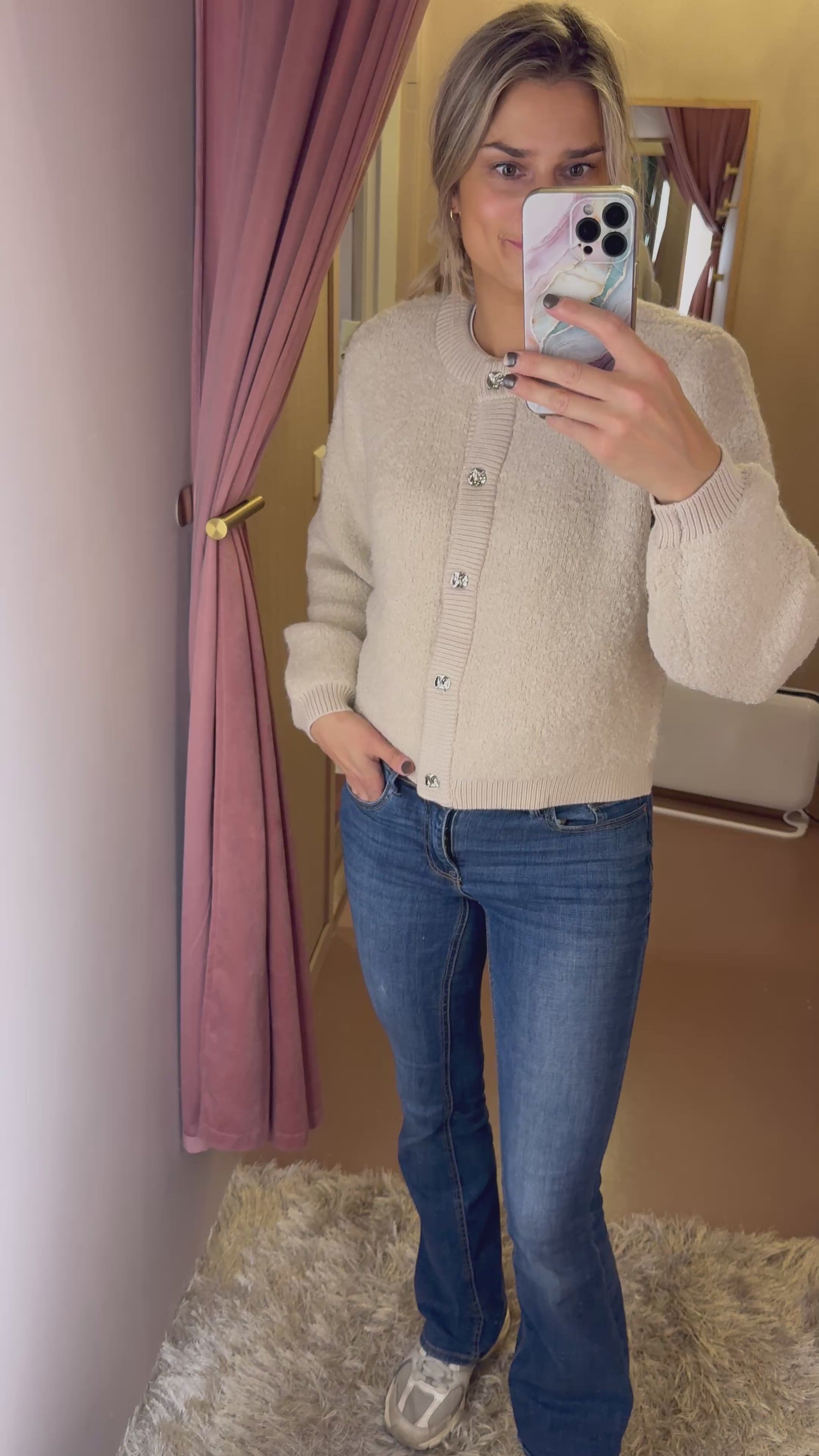 Last inn video: MSCH Nerida Knit Jacket